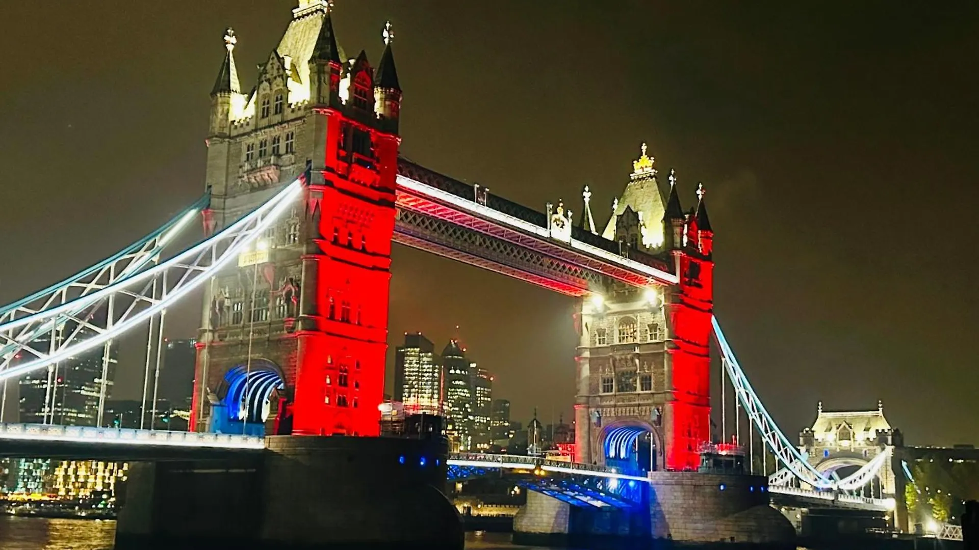 Tower Bridge Shad Thames Chiq Gated Parking Apartment London United Kingdom