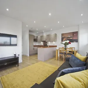 Apartment Modern 2 Bed By Tower Bridge Bridge, London
